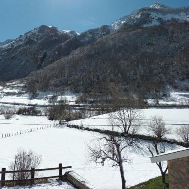 Hotel valle de lago