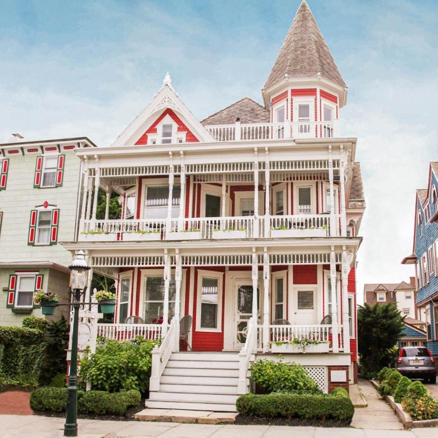 The Red Cottage Thumbnail