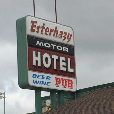 Esterhazy Motor Hotel Thumbnail