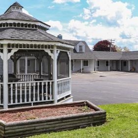 Seneca Clipper Inn Thumbnail