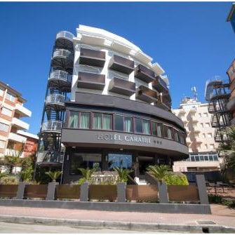 Hotel Caraibi - Breakfast Until 11-00 and Dinner-Mirabilandia Partner