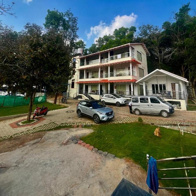 Riverside Resort Yelagiri