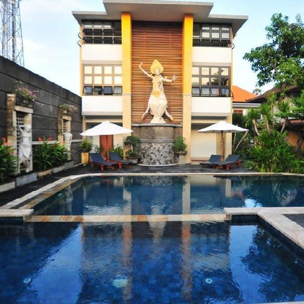 Sandat Hotel Legian