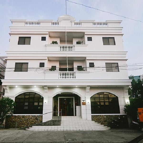 El Haciendero Private Hotel