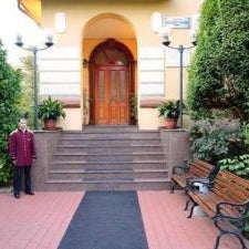 Hotel Golden House