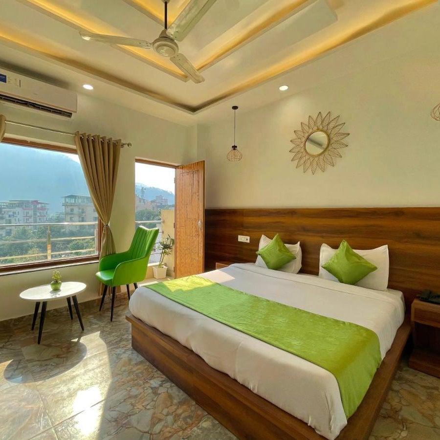 Wanna Stay Rishikesh