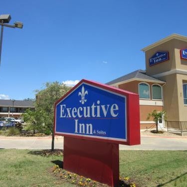 Executive Inn and Suites Tyler Thumbnail