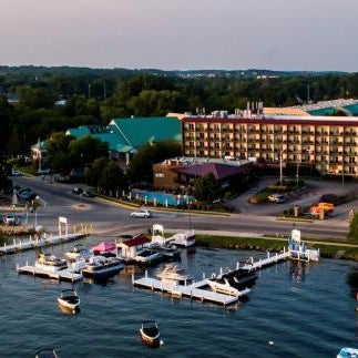 Harbor Shores on Lake Geneva Thumbnail