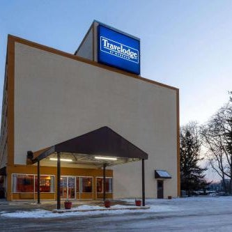 Travelodge by Wyndham Cleveland Airport Thumbnail