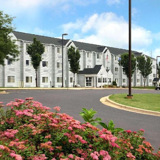 Microtel Inn & Suites By Wyndham Madison East Thumbnail