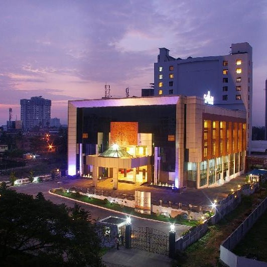 Gokulam Park Hotel And Convention Centre