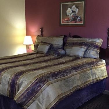 First Western Inn - Fairmont City Thumbnail