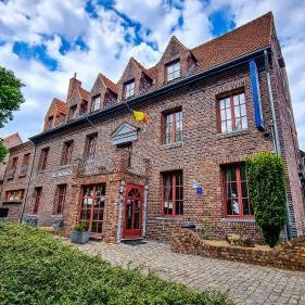 Hotel De Schacht Thumbnail