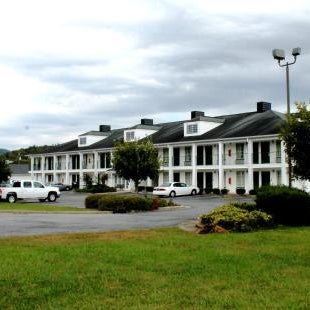 American Motel - Lenoir Thumbnail
