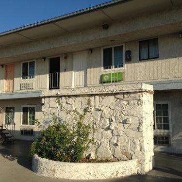 Economy Inn Thumbnail