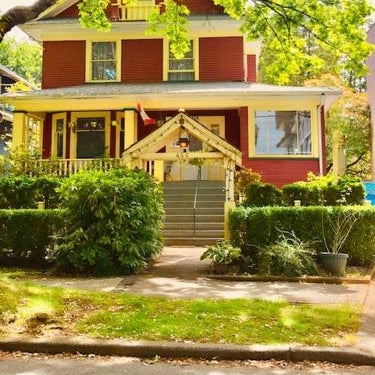 Douglas Guest House Thumbnail