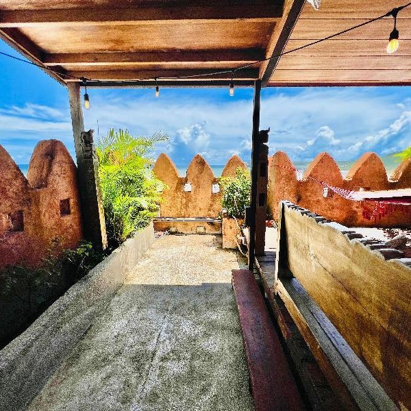 A Fei Surf Inn - NaNu Thumbnail