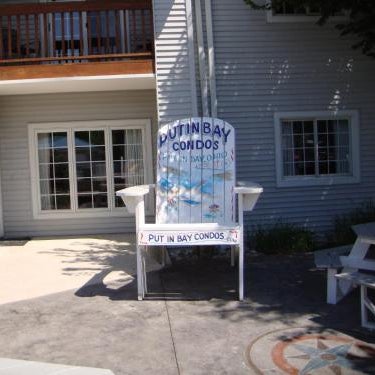 Put-in-Bay Poolview Condo #5 Thumbnail