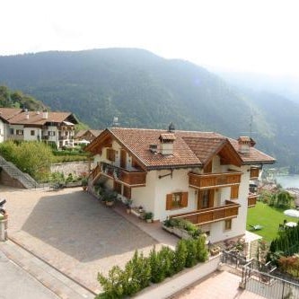 Villa la Dama del Lago Thumbnail