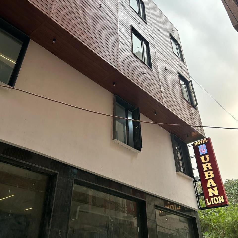 Hotel Urban Lion - IGI Airport Delhi