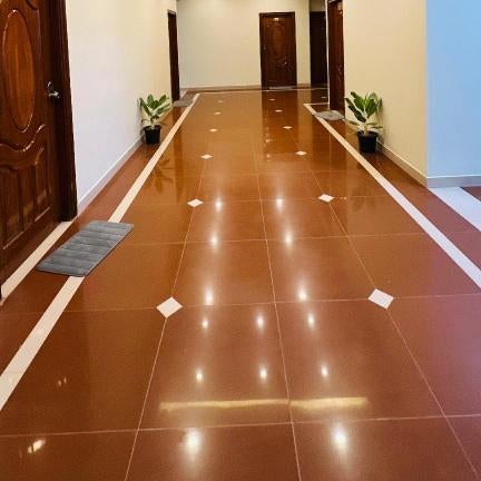 IVORY SUITES