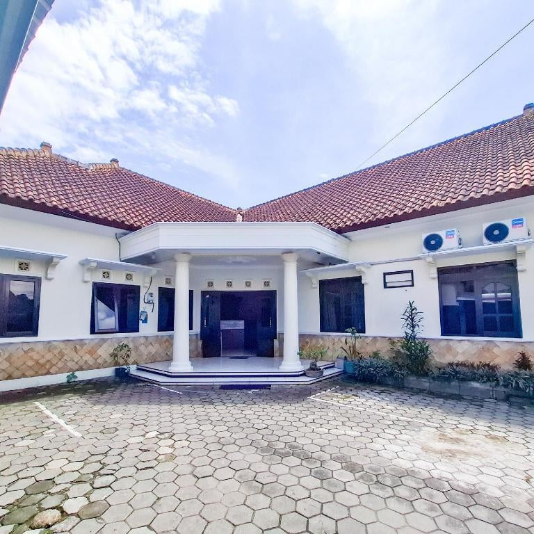 RedDoorz Syariah @ Griya Wisata Wonogiri