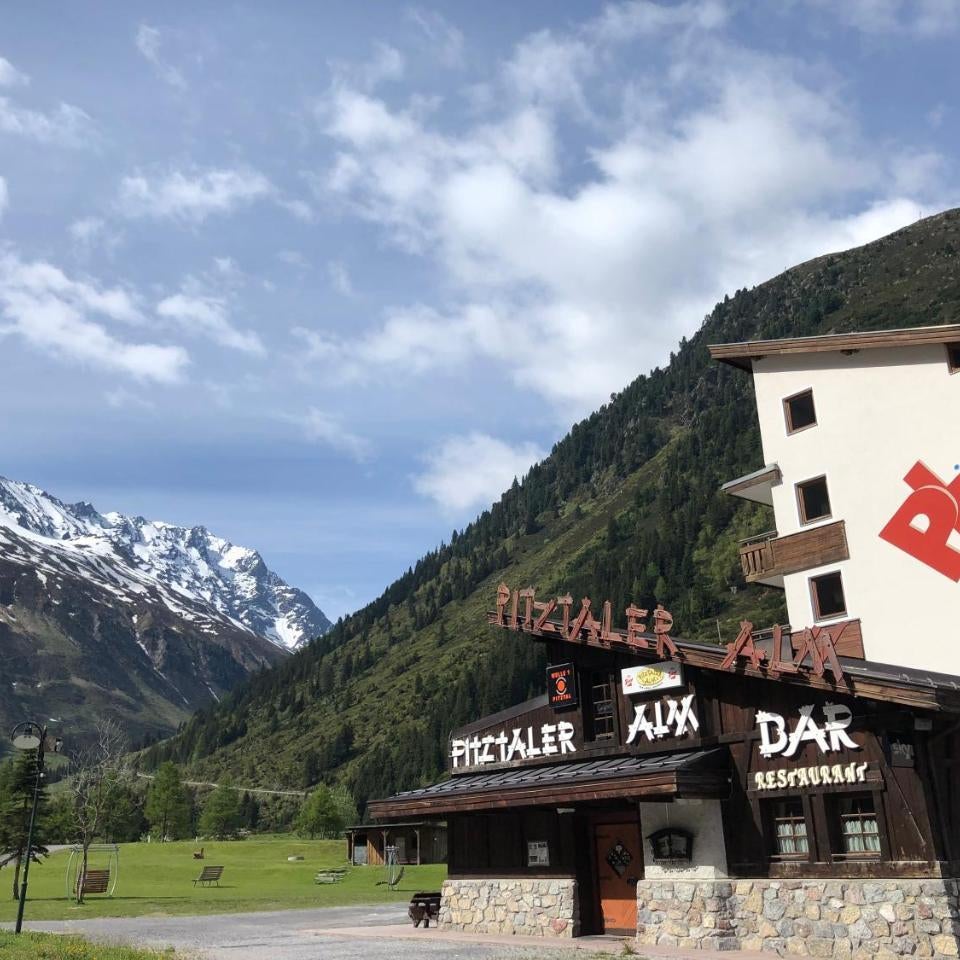 Alpine B&B including summercard