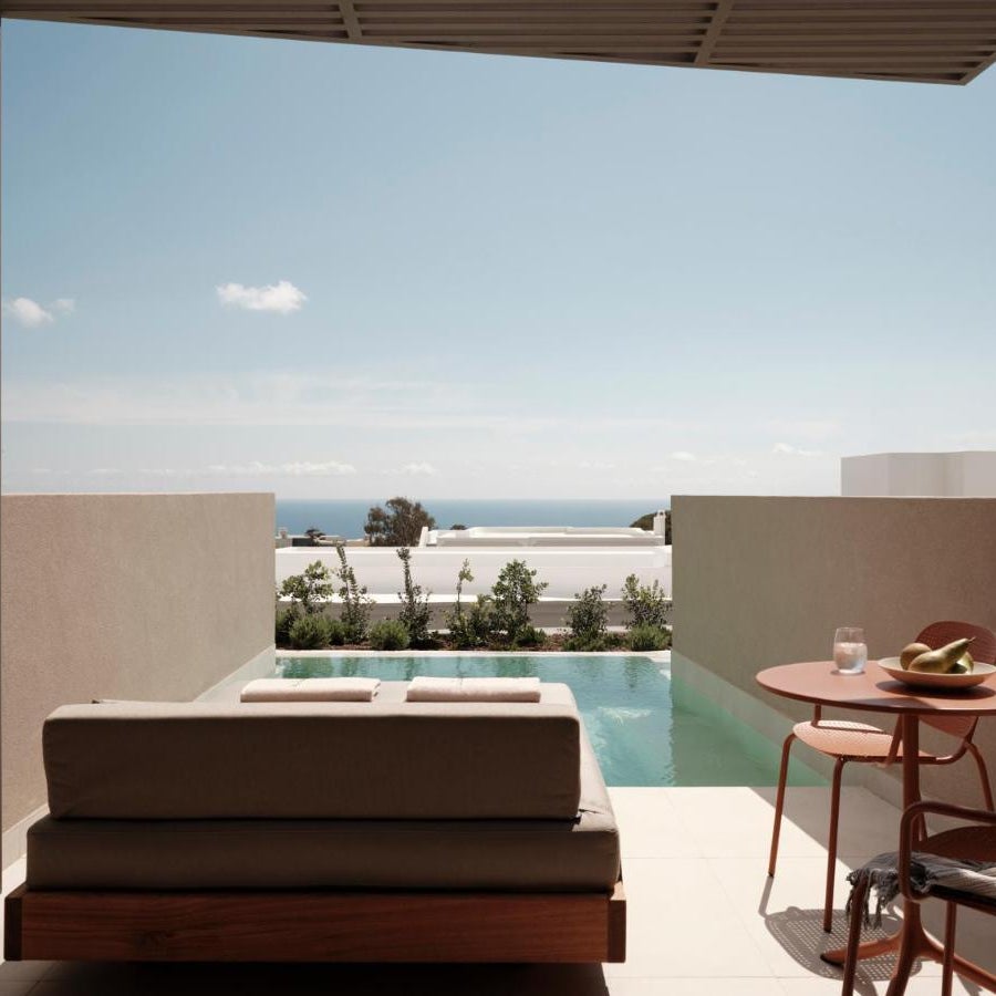 Enarma Suites & Spa Wellness Retreat