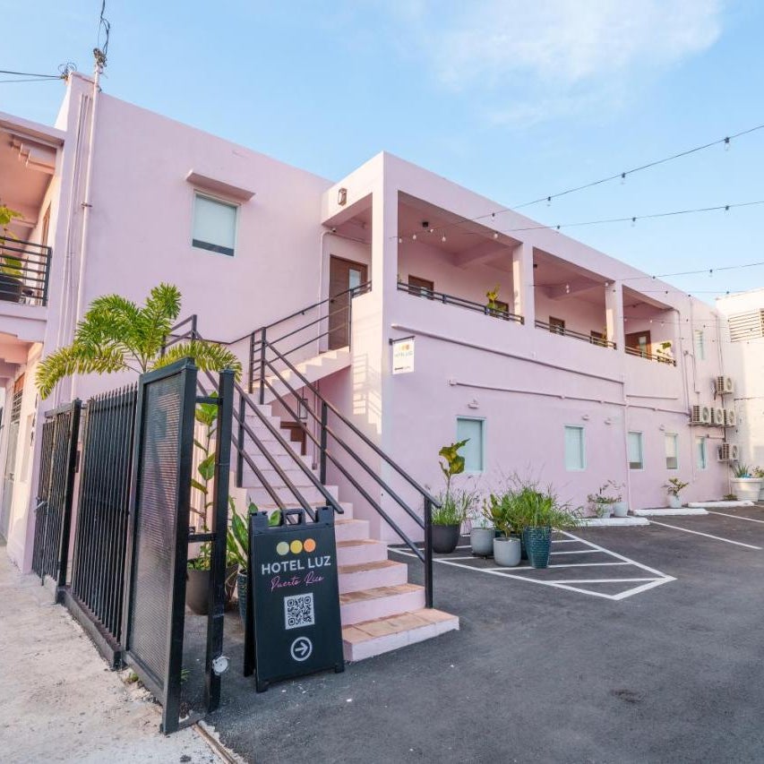 Room 12: Sunlit Balcony Stay w/ Free Parking | Calle Cerra