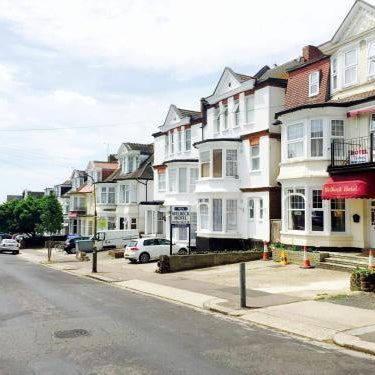 Welbeck Hotel - Close to Beach, Train Station & Southend Airport Thumbnail