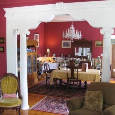 Historic Hill Inn Thumbnail