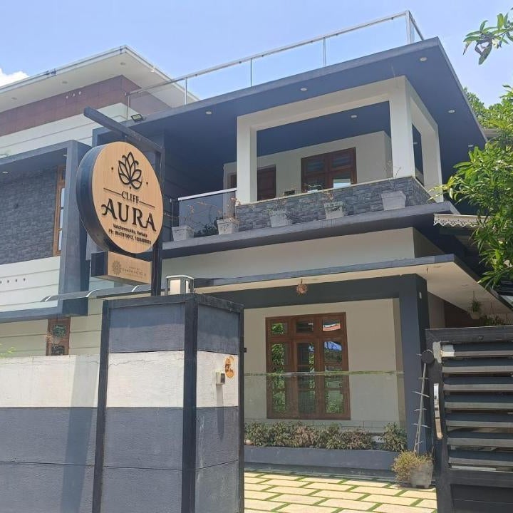Cliff Aura by Saash Hotels