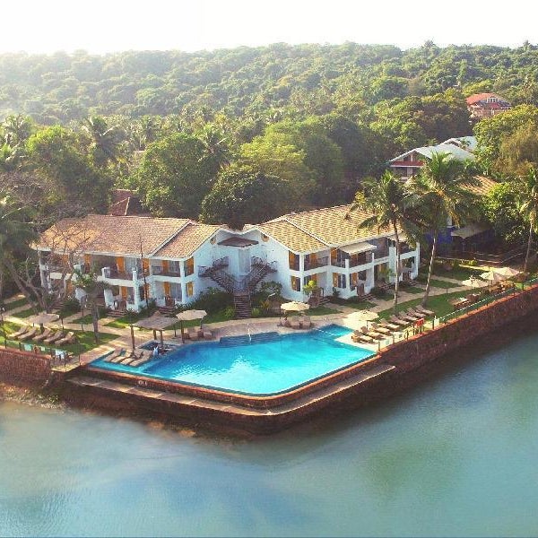 Acron Waterfront Resort