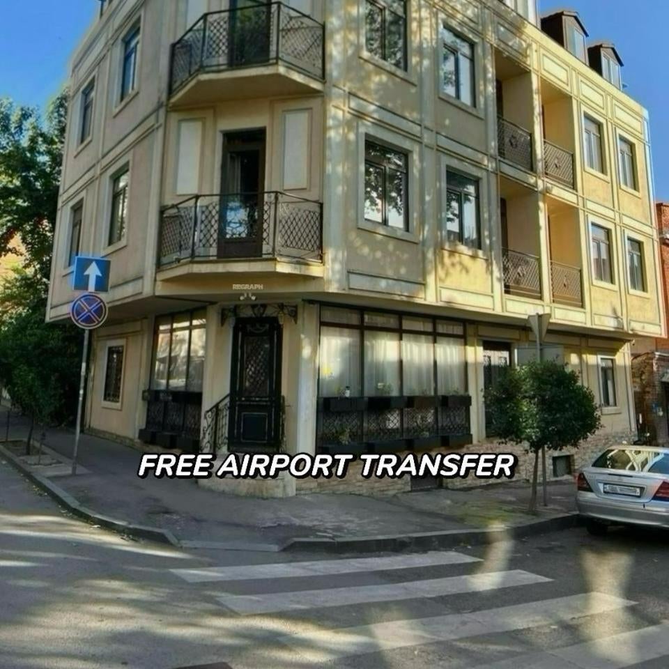 Regraph Hotel