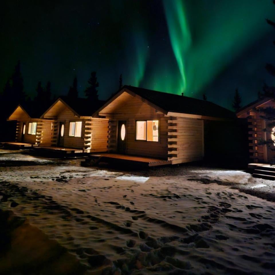 Moose-AKa's Cabins Thumbnail