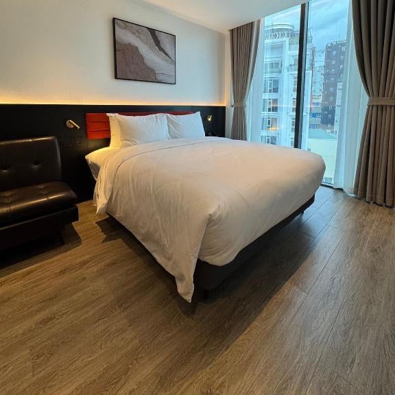 The Signature Hotel Saigon