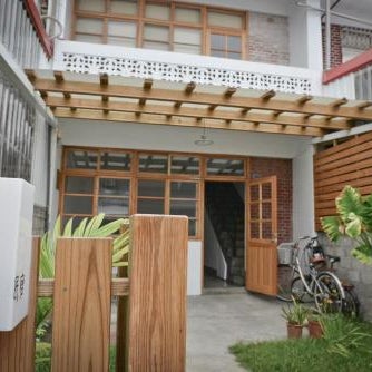 Little Time Guesthouse