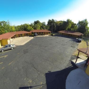 Budget Inn Buffalo Thumbnail