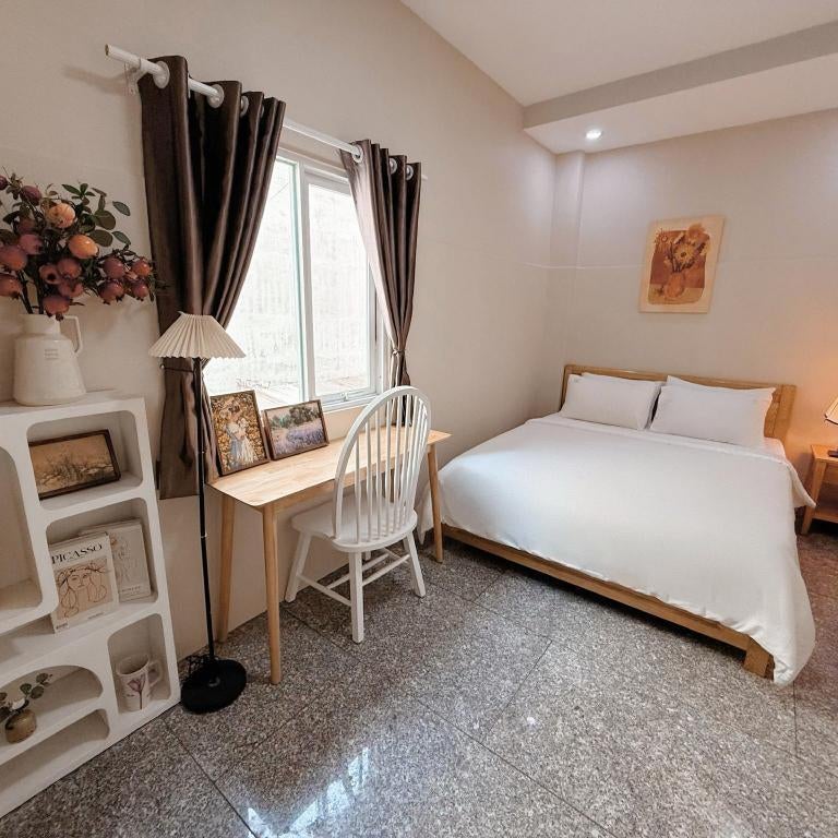 Linh Ngoc Chau Hotel