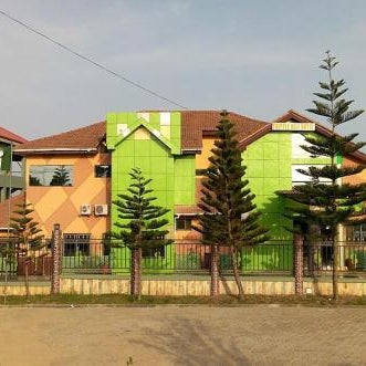 Triple Hill Hotel Thumbnail