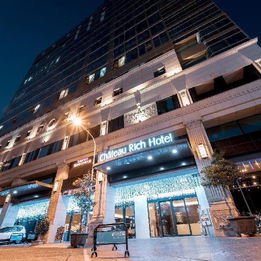 JAI Chateau Hotels & Hostels 