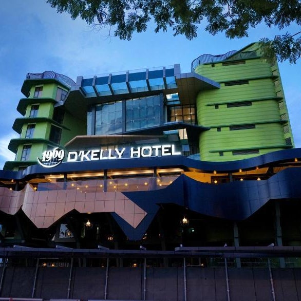 1969 DKelly Hotel Thumbnail