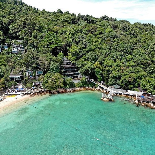 Alunan Resort