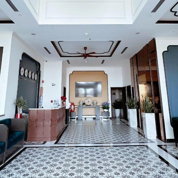 Holiday Hotel Van Don