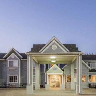 Brush Inn and Suites Thumbnail