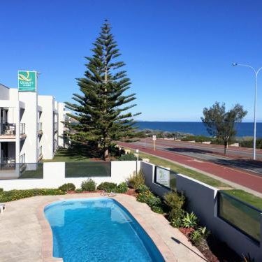 Quality Resort Sorrento Beach Thumbnail
