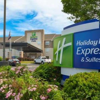 Holiday Inn Express & Suites Omaha - 120th and Maple By IHG Thumbnail
