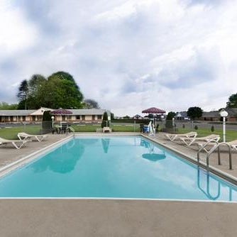 Knights Inn Palmyra/Hershey Thumbnail