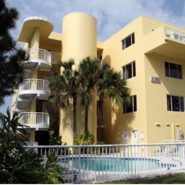 Chart House Suites and Marina Thumbnail