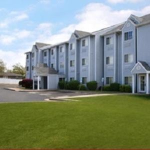 Microtel Inn & Suites By Wyndham Tulsa East Thumbnail